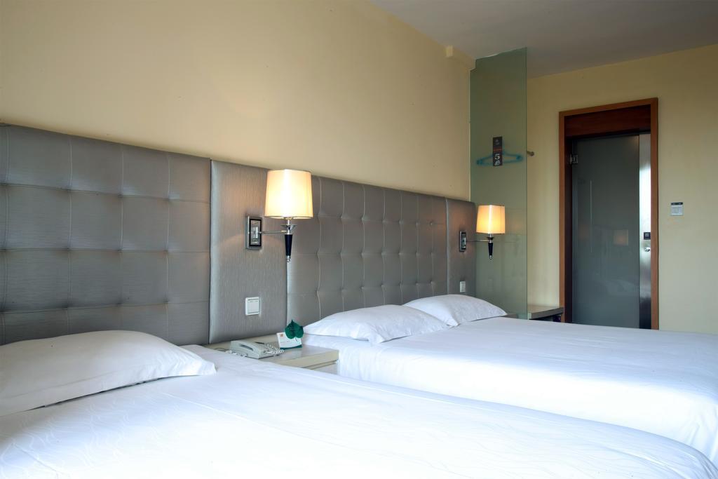 Qingdao Renjia Bussiness Hotel エクステリア 写真