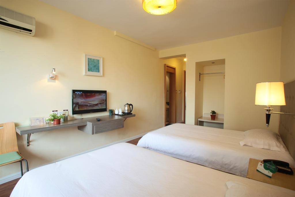 Qingdao Renjia Bussiness Hotel エクステリア 写真