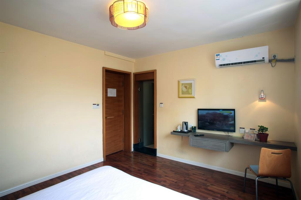 Qingdao Renjia Bussiness Hotel エクステリア 写真